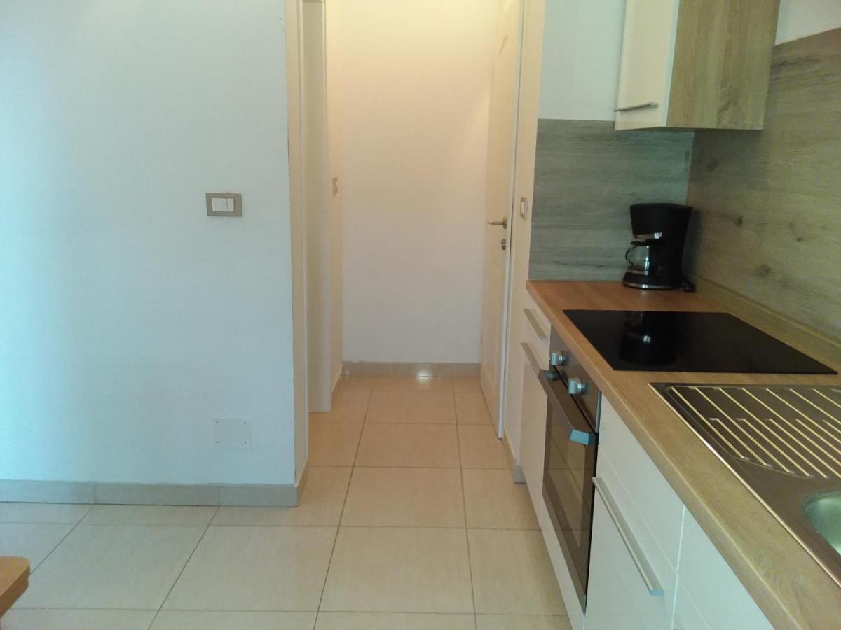 House Apartments Ariamare ポレッチ エクステリア 写真