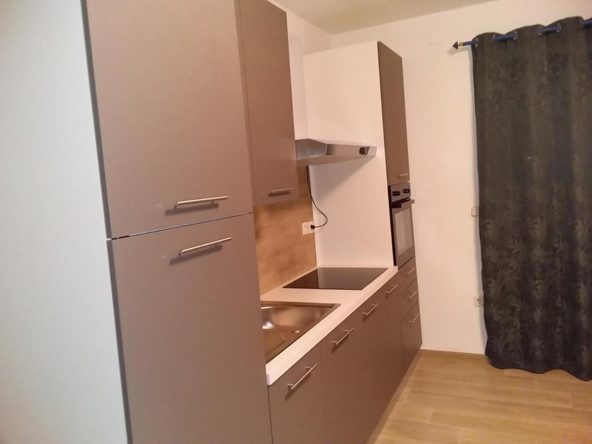 House Apartments Ariamare ポレッチ エクステリア 写真
